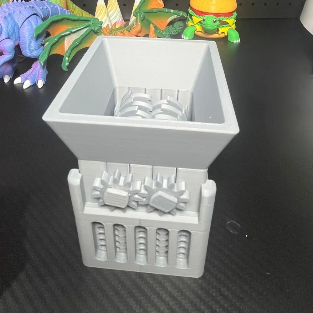 桌面解压玩具粉碎机