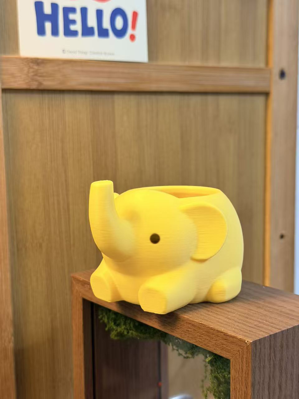 可爱的小象笔筒