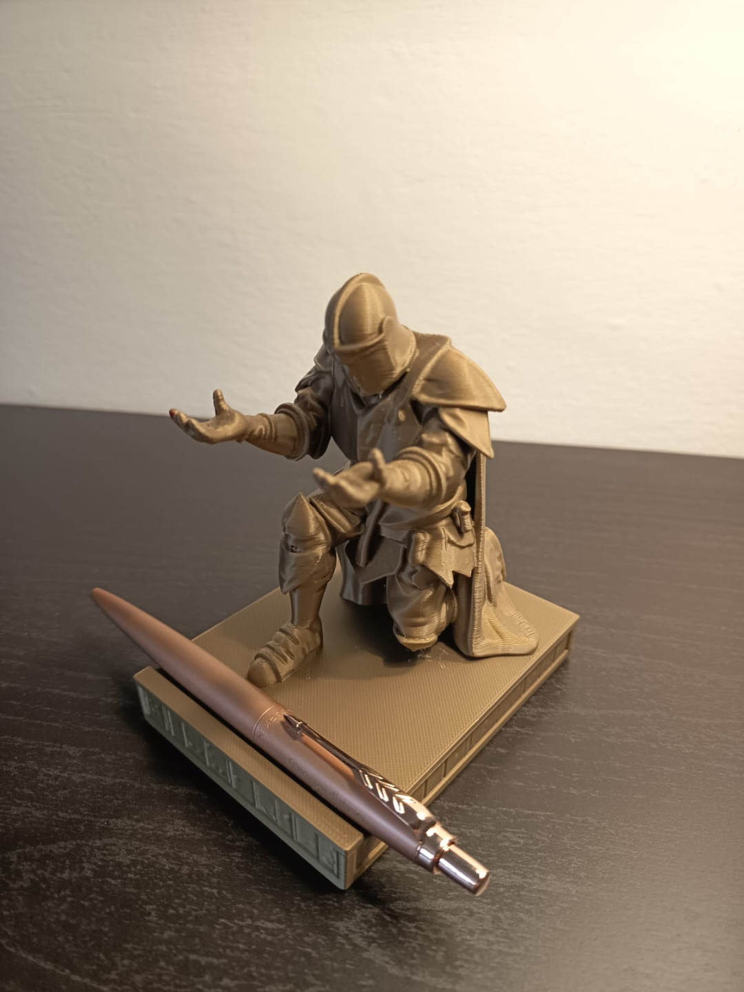 笔骑士中世纪骑士笔筒