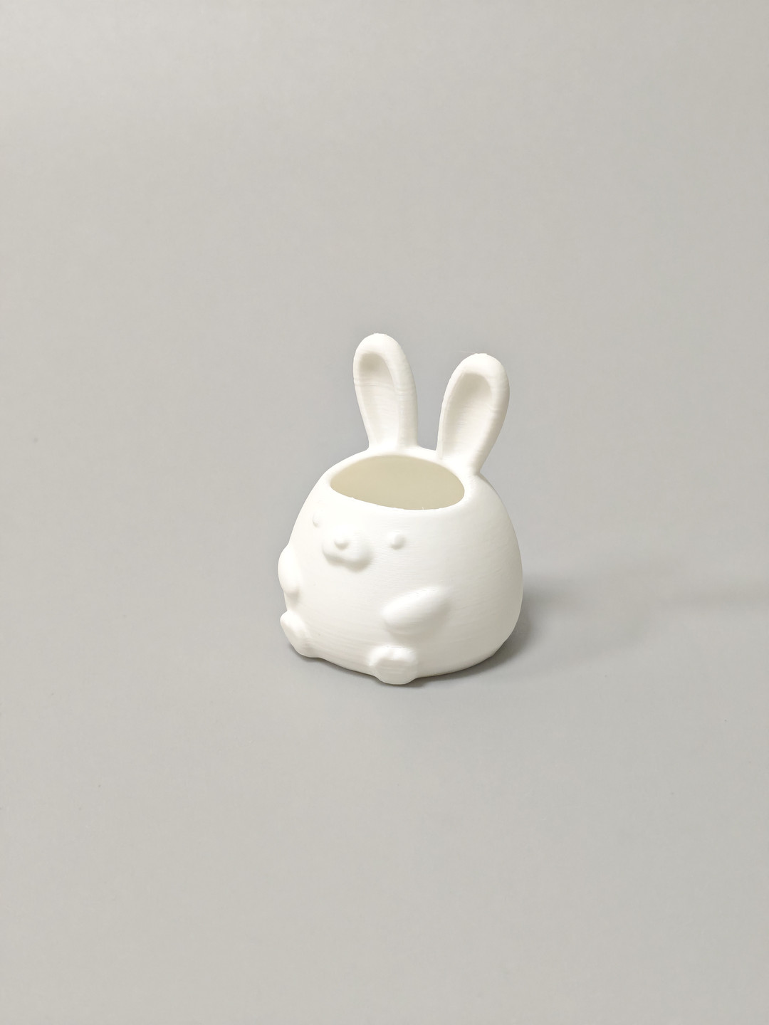 可爱小兔子笔筒