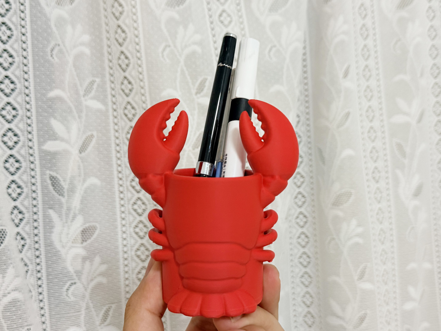 龙虾笔筒
