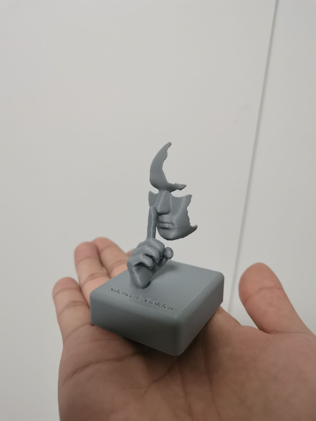 沉默是金创意摆件