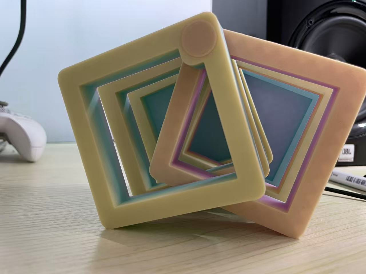 创意笔筒变形笔筒
