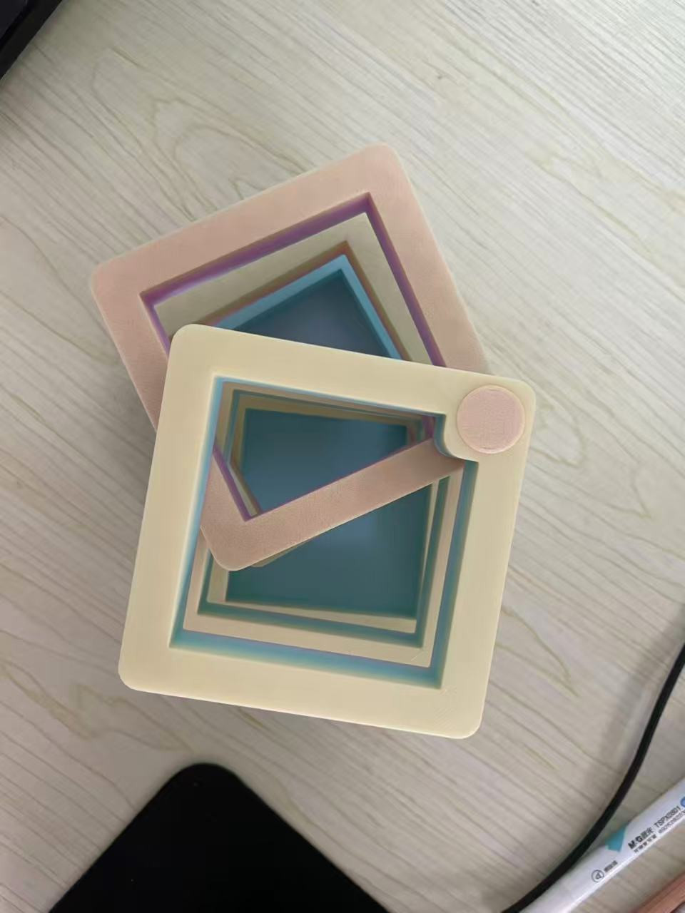 创意笔筒变形笔筒
