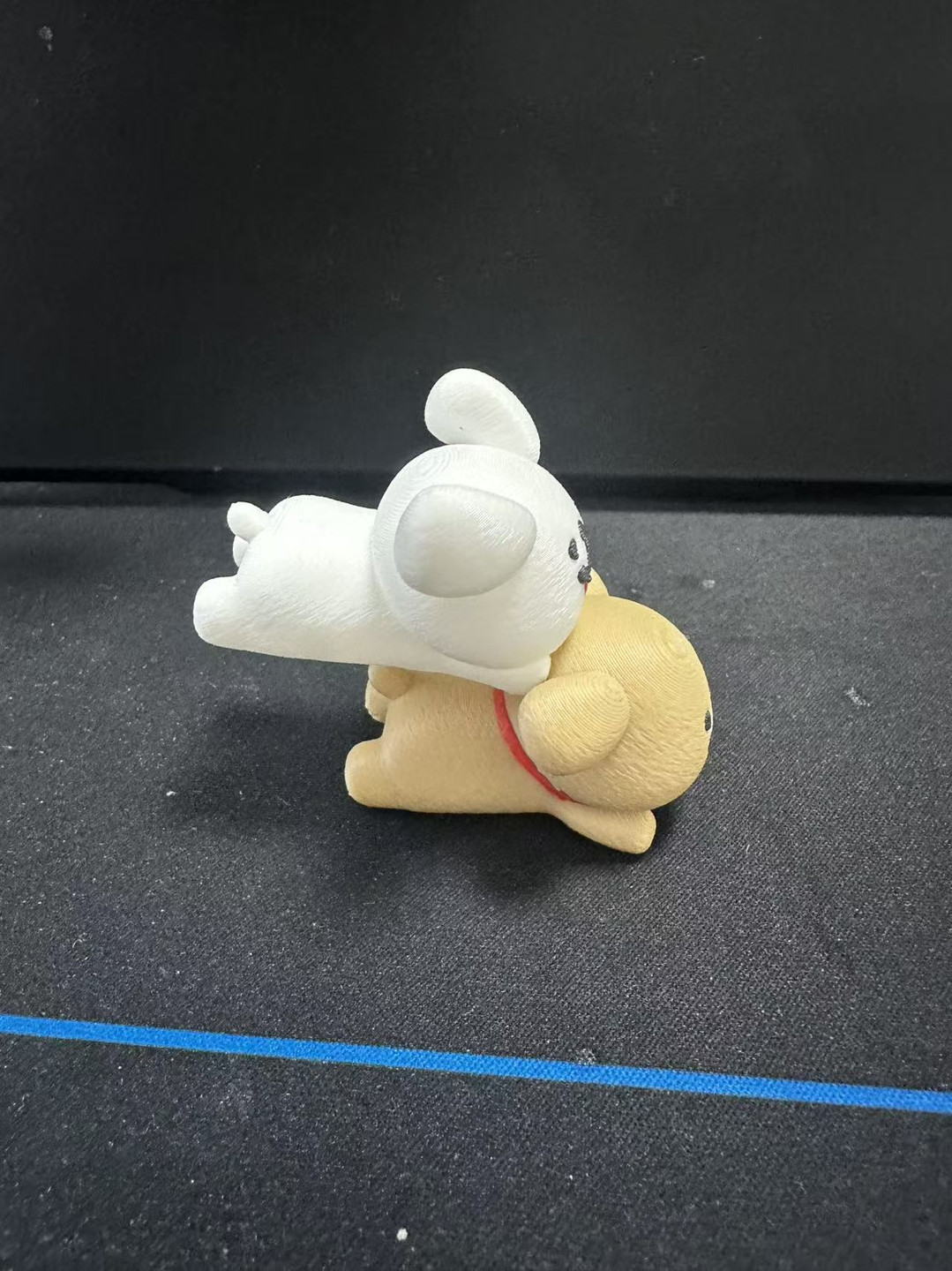 线条小狗游乐园 线条小狗荡秋千