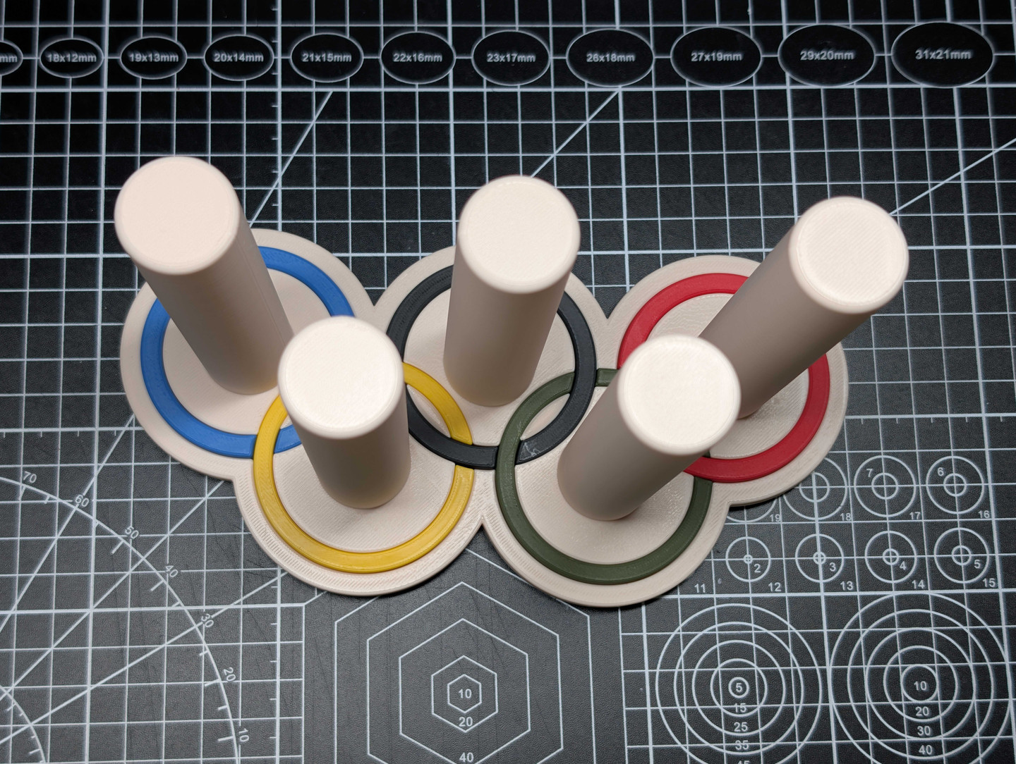 蒙特梭利风格奥运五环颜色匹配