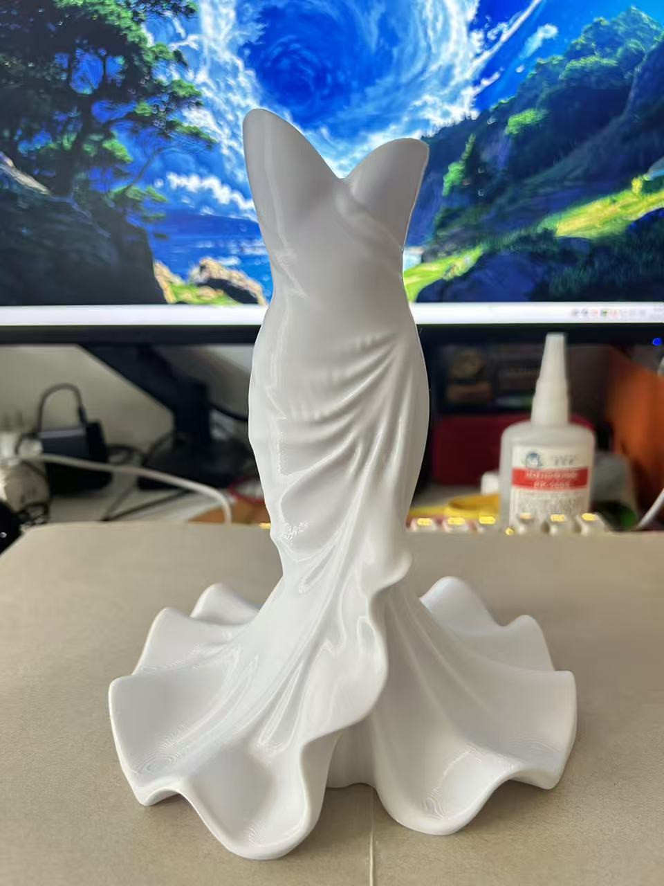抹胸鱼尾婚纱花瓶