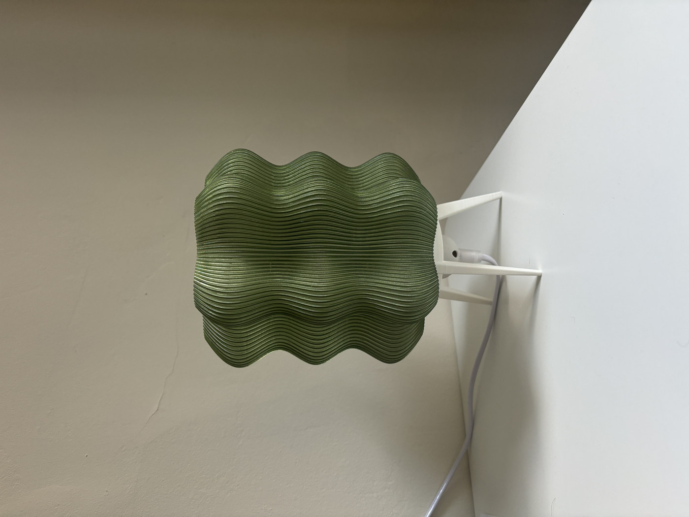 波浪灯 - E27 E26 灯座 - PETG