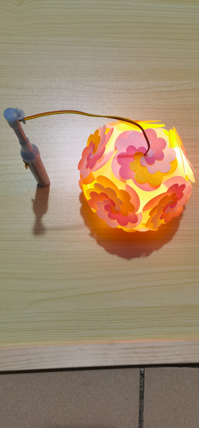 梦幻 3D 打印云朵灯笼，单色打印呈现多色效果-拓竹平台首发