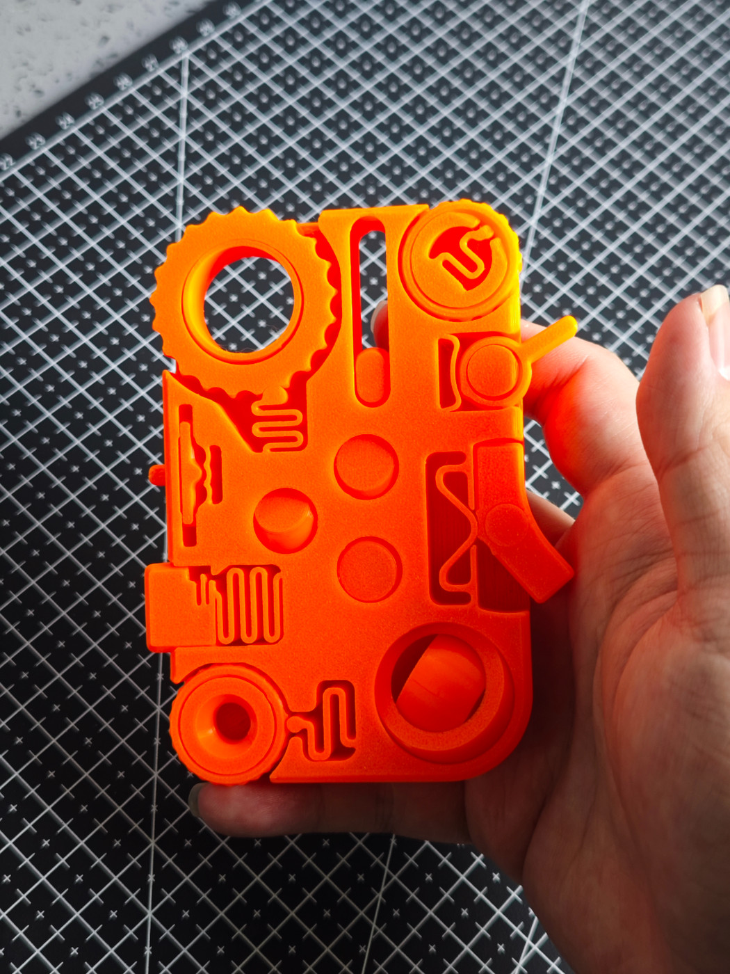 十二合一解压玩具  TWELVE IN ONE stress relieving EDC