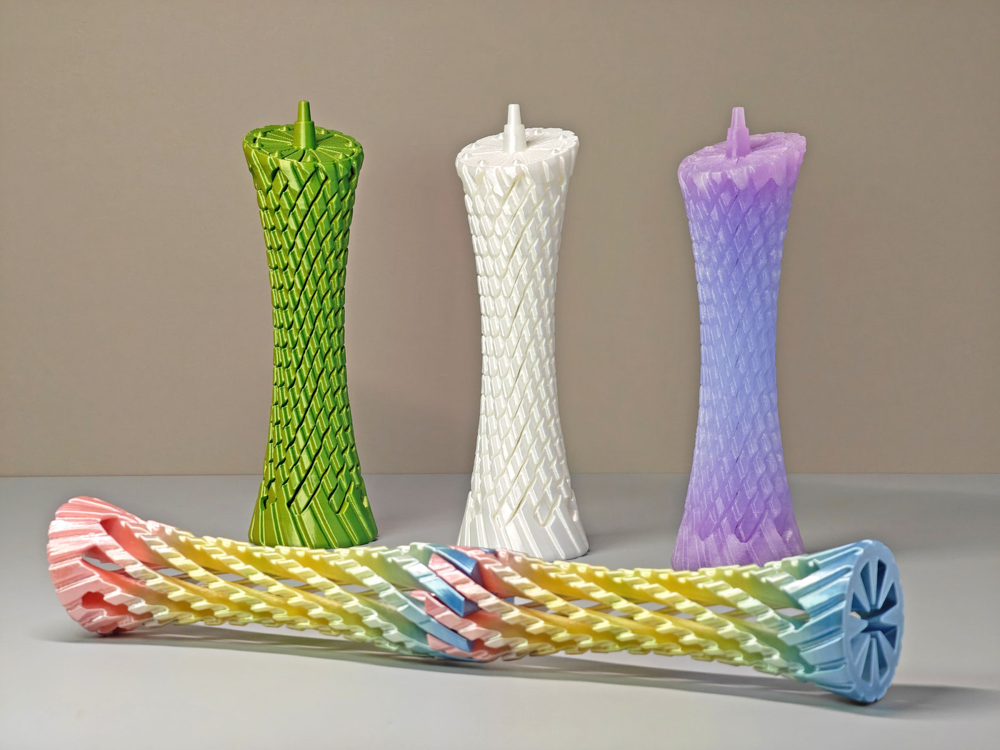 广州塔 Canton Tower 能重复螺旋穿越的解压玩具 一体打印 TD1广州塔
