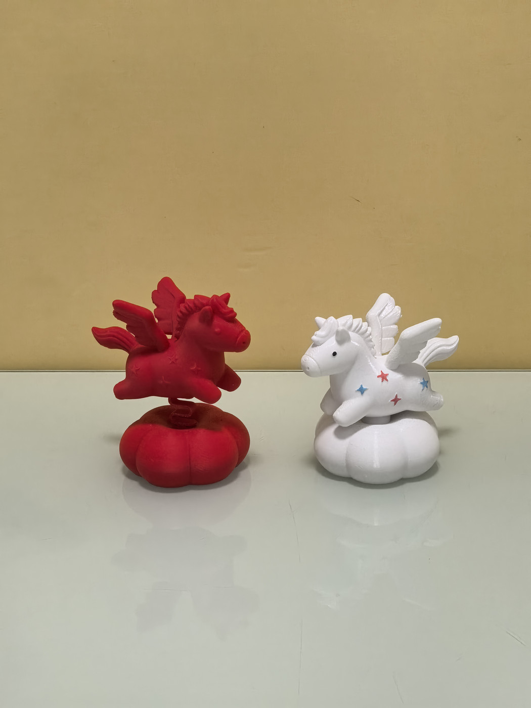 国潮小马，弹簧小马，旋转小马