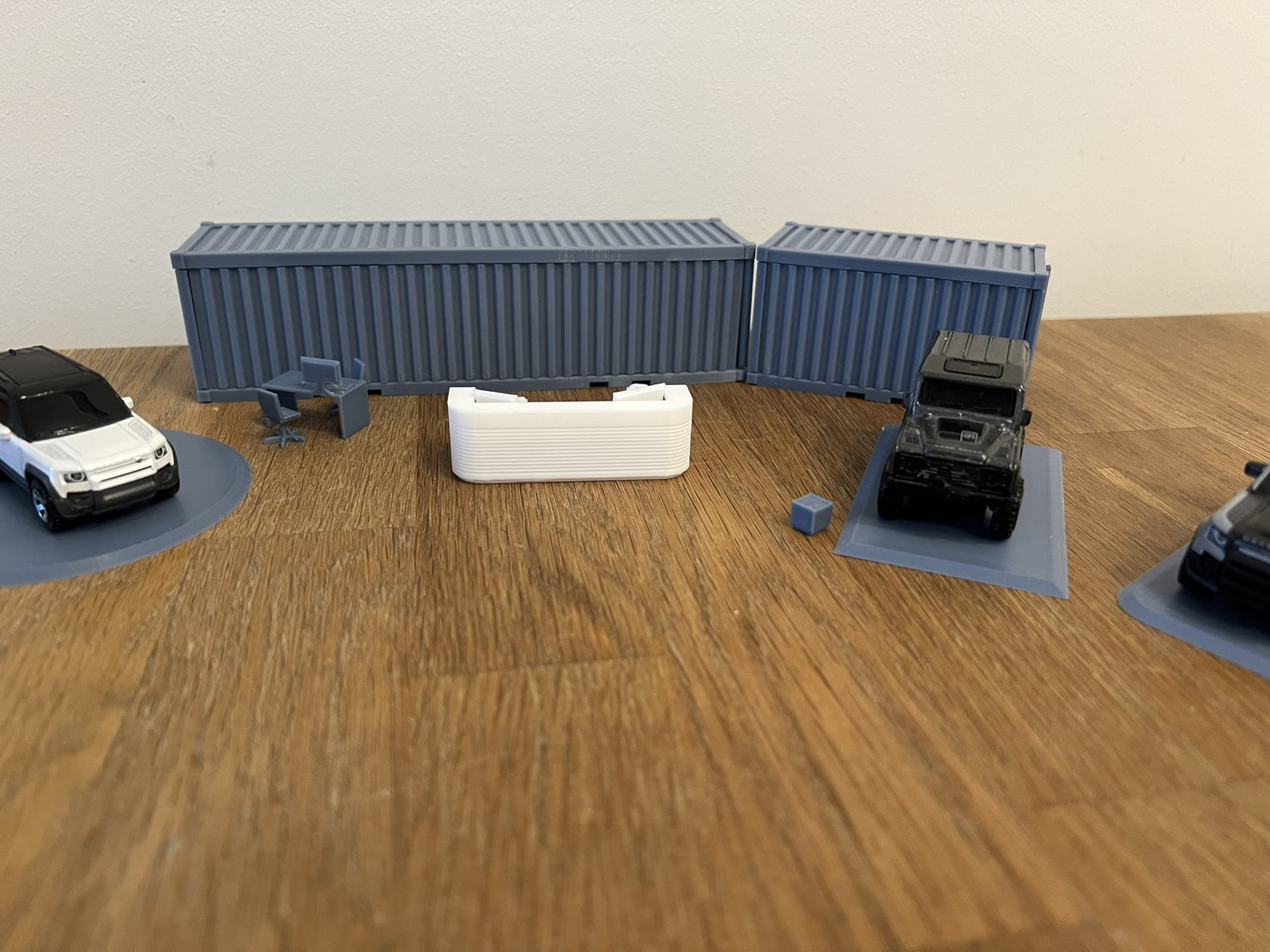 接待登记 1/64 比例汽车立体模型展厅